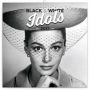 V�ce informac� o v�robku Kalend�� pozn�mkov� 2017 - Black & White Idols